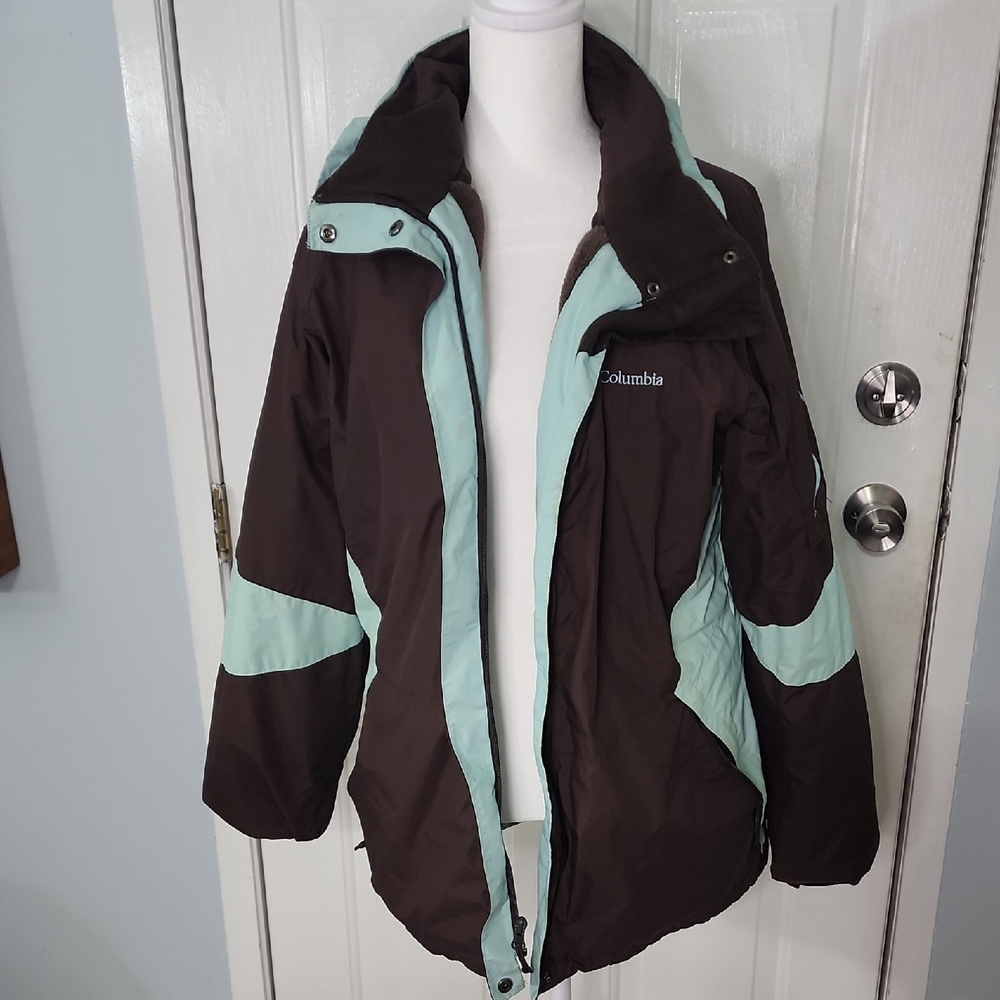 Columbia Ski Jacket Brown with Light Aqua Accents
